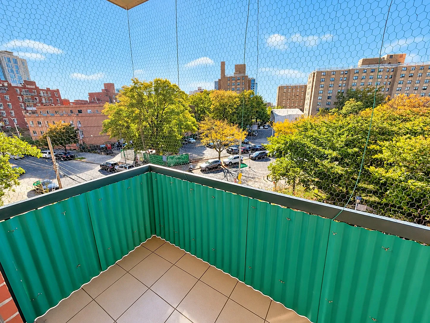 2 bed, 910 sqft, $2,900 — Photo 3
