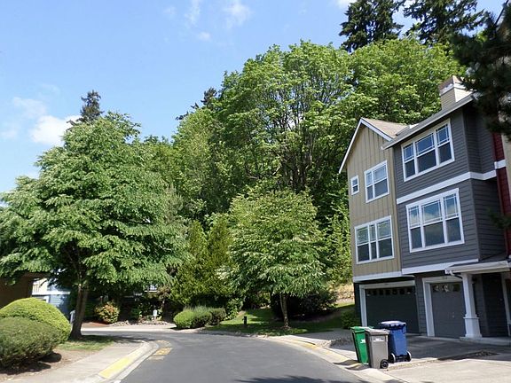 2nd image of 9312 162nd Pl NE #302