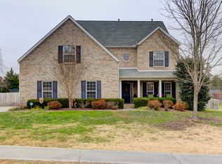 1334 Amber Glades Ln, Knoxville, TN 37922