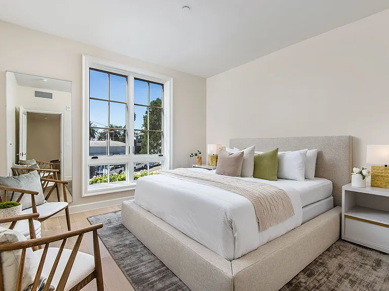 The Residences at Palisades Village — Photo 48