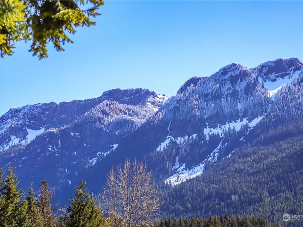 223 Hyak Drive E #608, Snoqualmie Pass, WA 98068