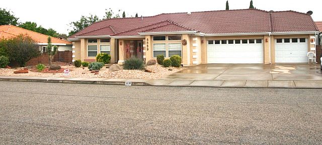 1st image of 3039 W Dutchman Dr