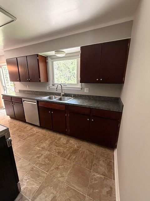 1st image of 52 Keyel Dr