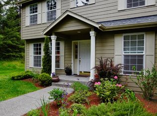 1096 SE Saint Patrick Ct, Pt Orchard, WA 98367