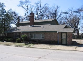 909 N 10th St, Blytheville, AR 72315