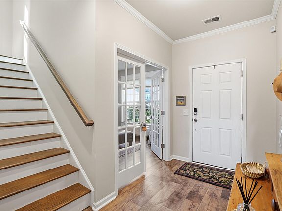 4th image of 205 Witch Hazel St