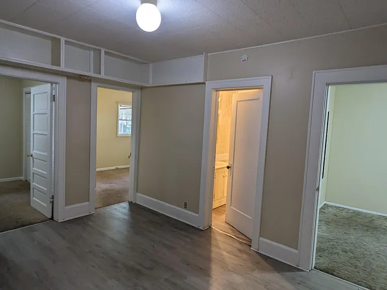 909 Magnolia Dr #HOUSE — Photo 23