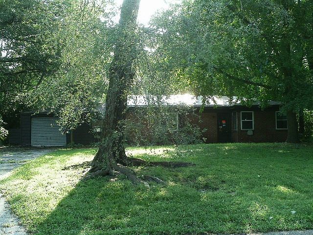1st image of 552 Ford Dr
