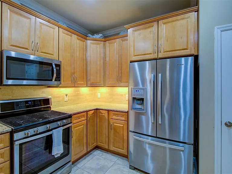 12232 Marsh Pointe Rd — Photo 11