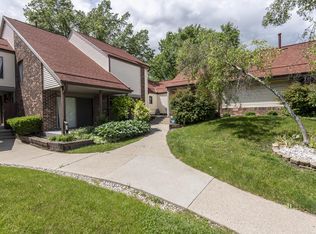 8027 N 94th St, Milwaukee, WI 53224