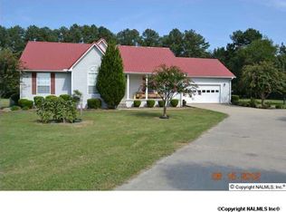 23500 Mooresville Rd, Athens, AL 35613