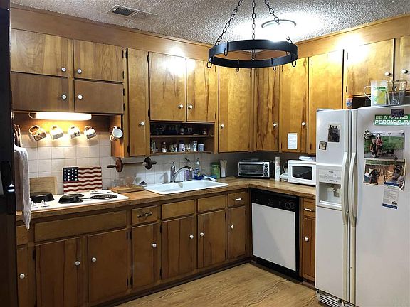 3rd image of 960 Spanish Moss Dr