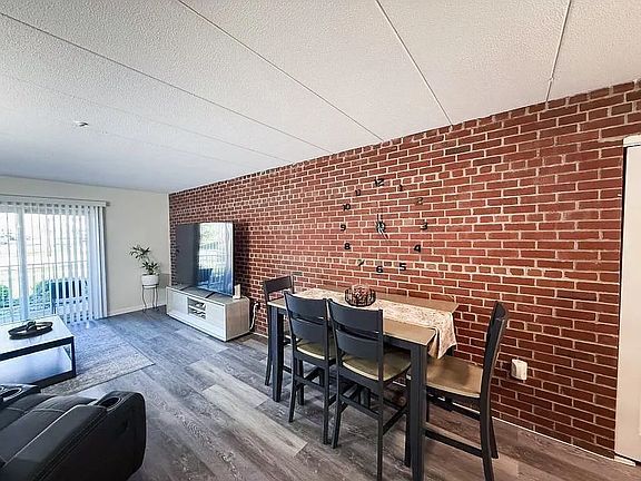3rd image of 50 Webster St APT 104
