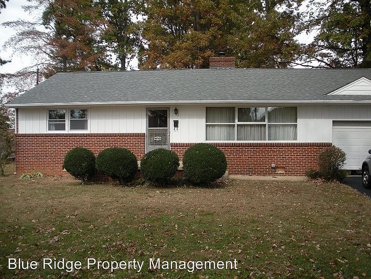 1st image of 2305 Alameda Pl
