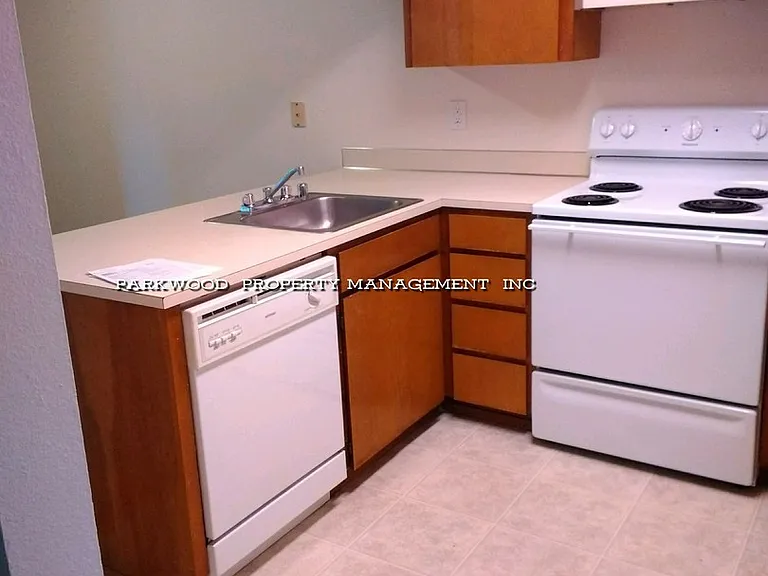 7715 Douglas St W #14 — Photo 7