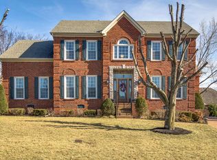 124 Stonehollow Way, Hendersonville, TN 37075