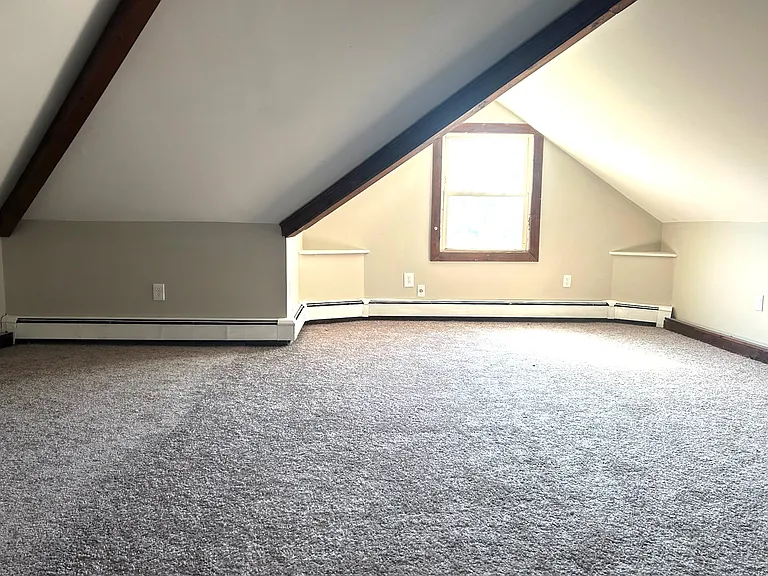 31 Worrall Ave #2 — Photo 12