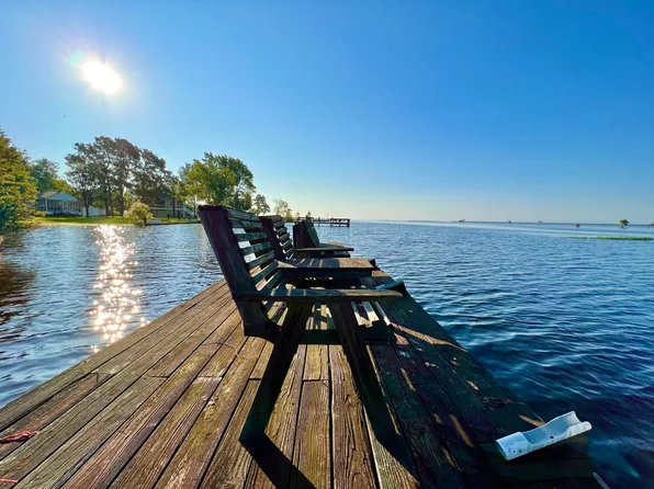 1221 Longpoint Rd, Cross, SC 29436