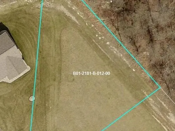 1458 Lee Ann Ave, Defiance, OH 43512