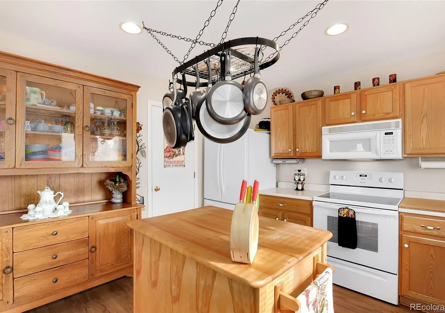 Long Realty & Property Management - Great priced Single Family Home in Thornton — Photo 4