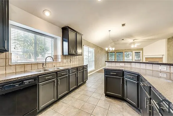 5201 Crossvine Ln — Photo 8