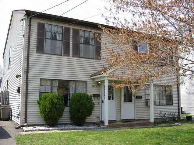 36 Green Grove