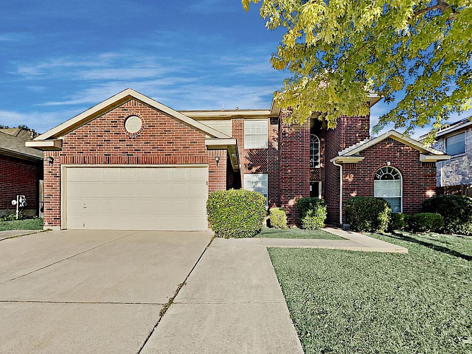 1st image of 4527 Brittany Ln