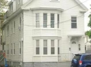 15 Chelmsford St, Lawrence, MA 01841