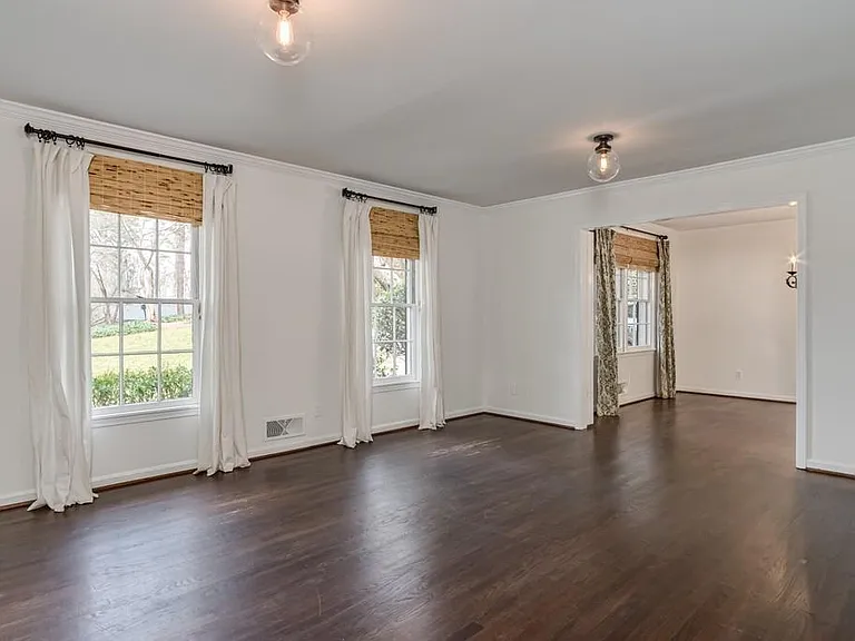 4601 Club Cir NE — Photo 24