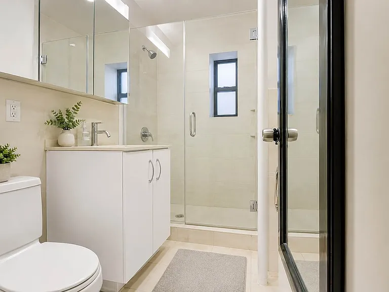 120 E 4th St #3F — Photo 4