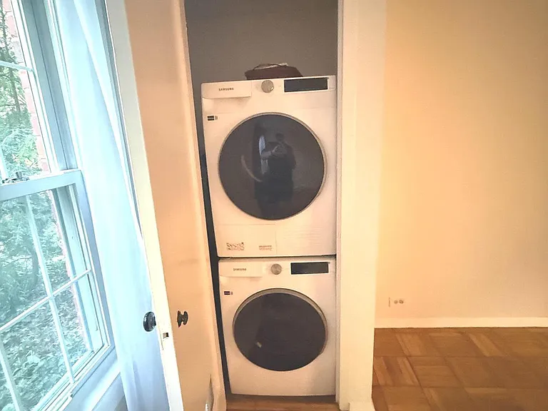 1608 Mount Eagle Pl — Photo 14