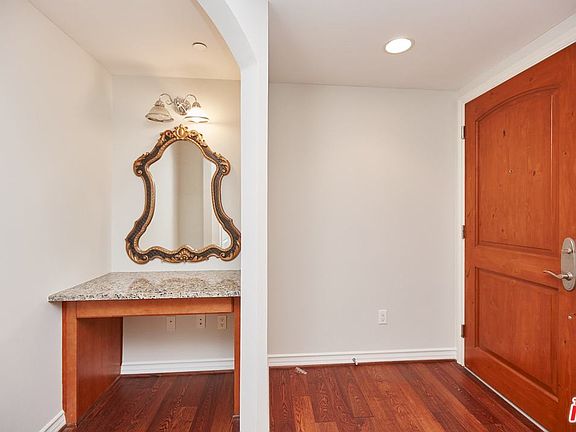 3rd image of 423 Arnaz Dr APT 303