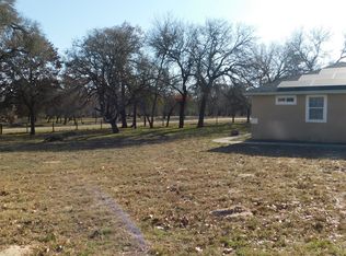 1005 Vista Verde, Adkins, TX 78101