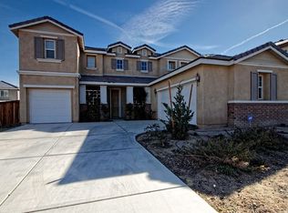 13843 Camino Cinco St, Victorville, CA 92392