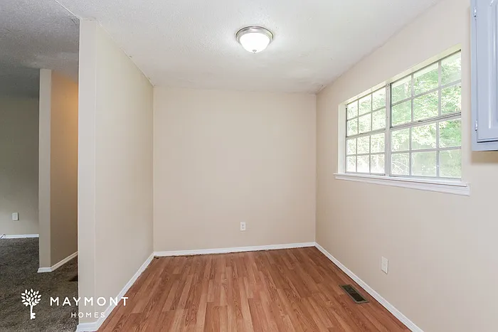 4015 Goodwin Rd — Photo 6