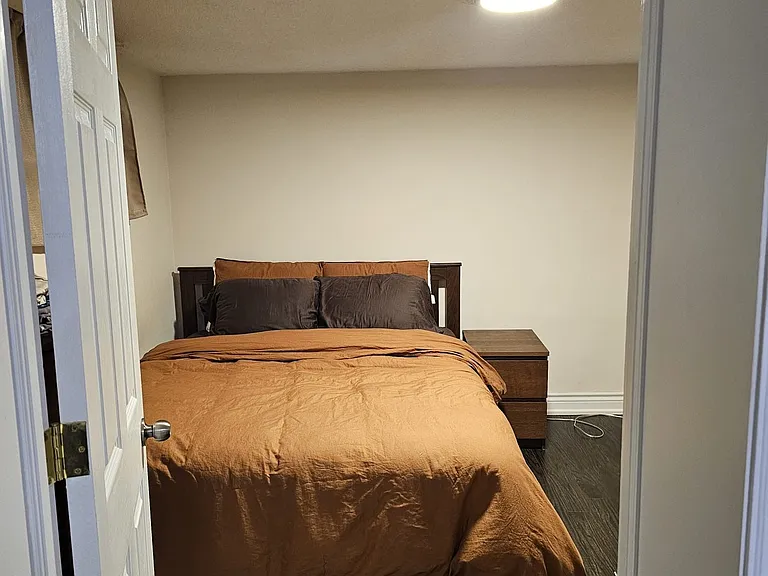 61 Farmbrook Rd #BASEMENT — Photo 8