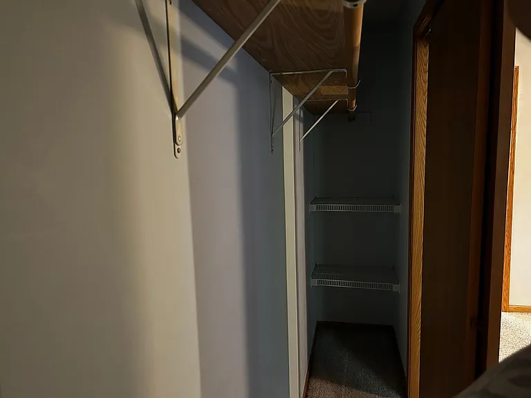 655 Grand Ct — Photo 9