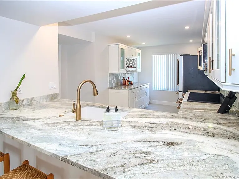 4440 NE Sandpebble Trce #201 — Photo 15