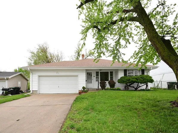 6106 Jaynes St, Omaha, NE 68104