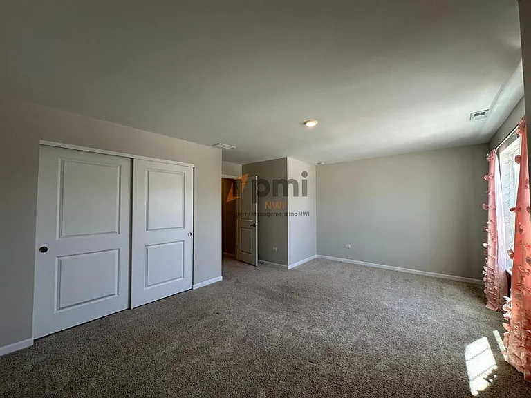 8366 Kannon Dr — Photo 15