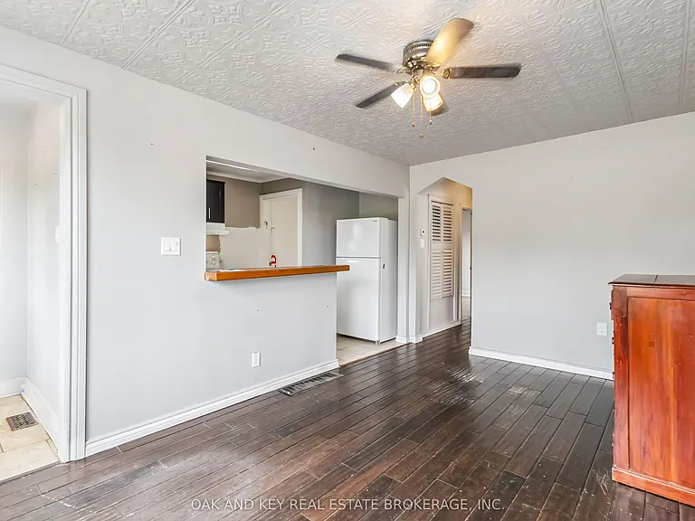 487 Burbrook Pl — Photo 7