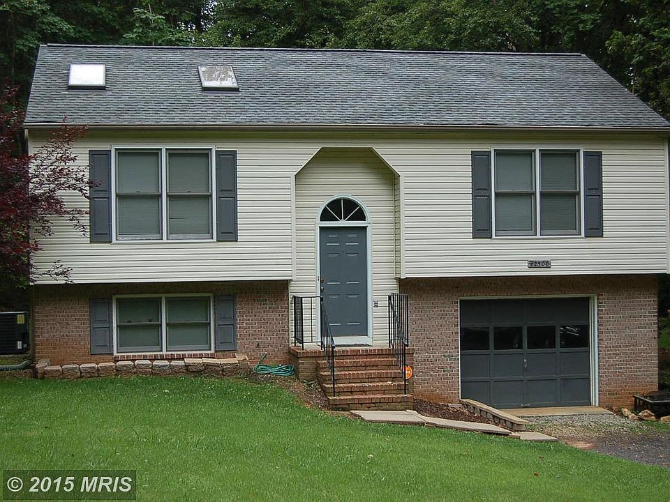 1st image of 12500 Henkins Ln