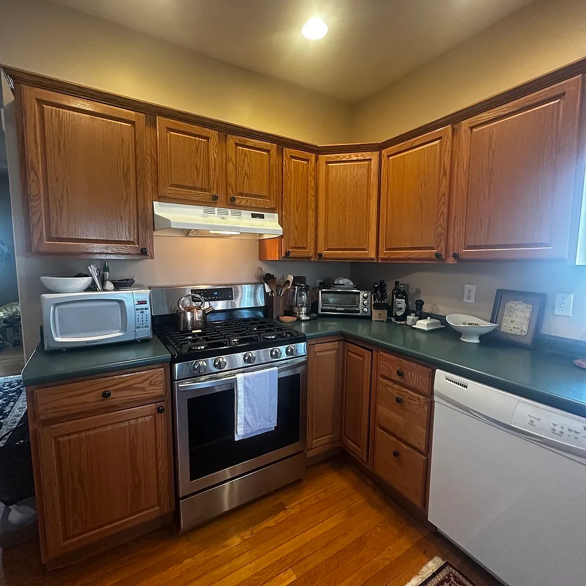 1 bed, 1.0 bath, 800 sqft, $2,000 — Photo 3