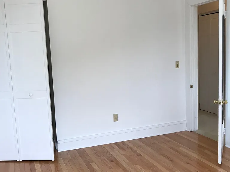156 Circular St #C-05 — Photo 21