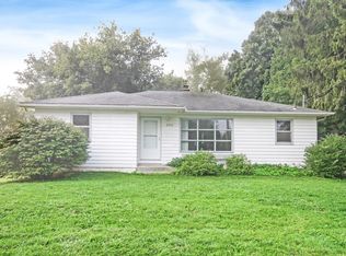 2418 4 Mile Rd NW, Grand Rapids, MI 49544