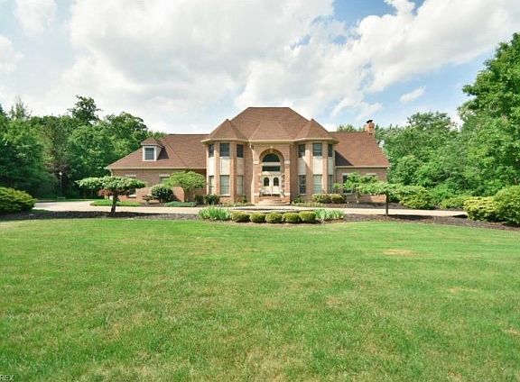 4th image of 4363 Sugarbush Dr