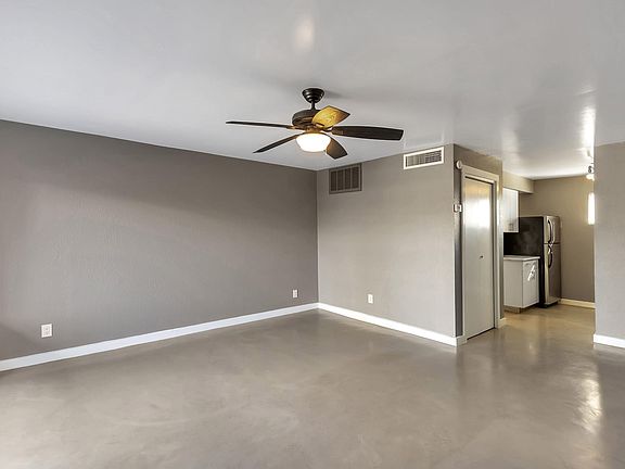 5th image of 45 E Lexington Ave APT 10