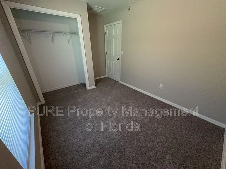 3934 SE 142nd St — Photo 36