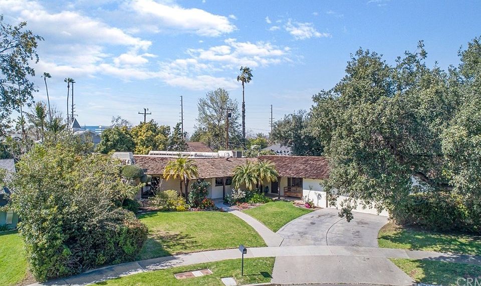 1st image of 2528 Oakmont Ave