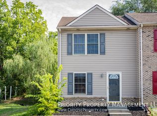 165 Griffin Ln, Broadway, VA 22815
